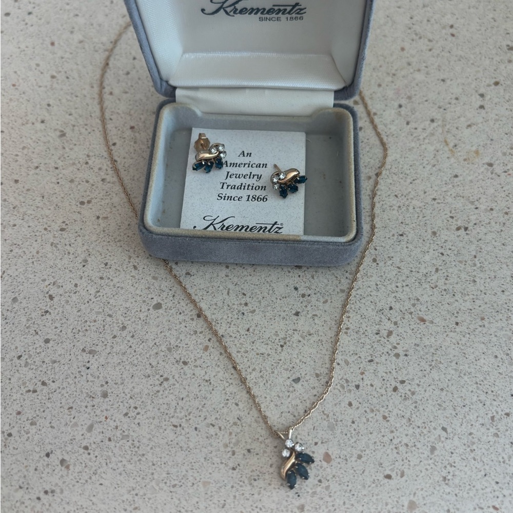 Krementz necklace & earring set